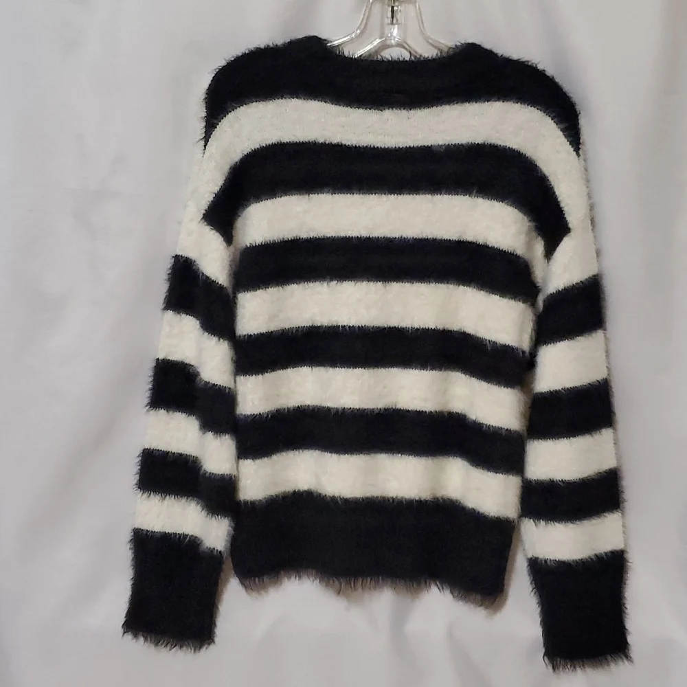 A new day Women's Long Sleeve Striped Crewneck Pullover Sweater - Picture 11 of 13